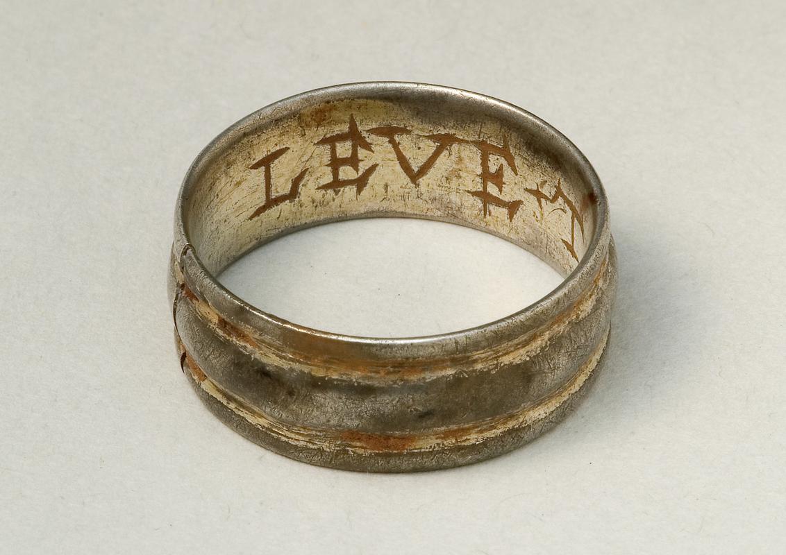 Post-Medieval silver finger ring
