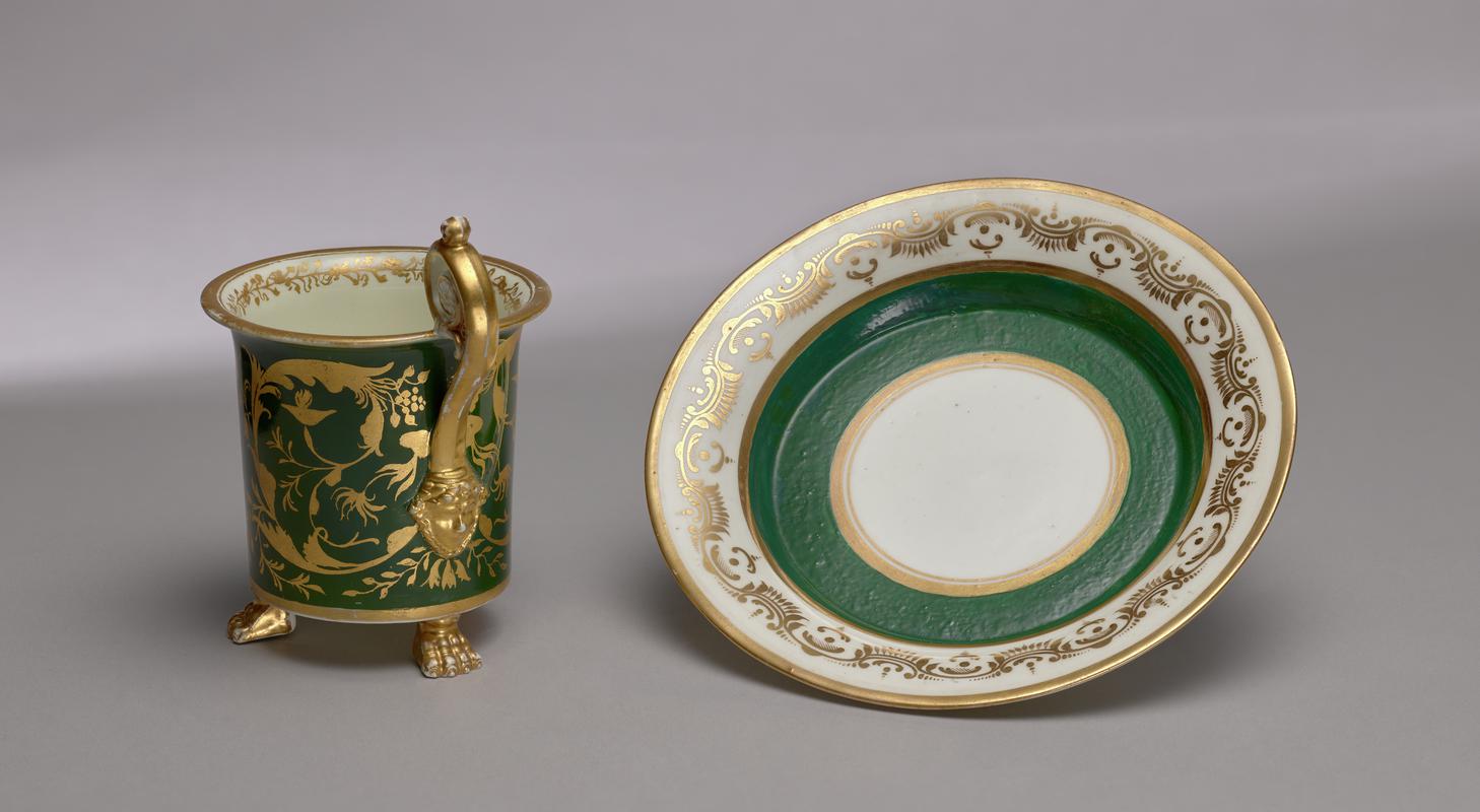cabinet cup and saucer, &#039;Beaufort Cottage/Swansea&#039;, 1816-1825