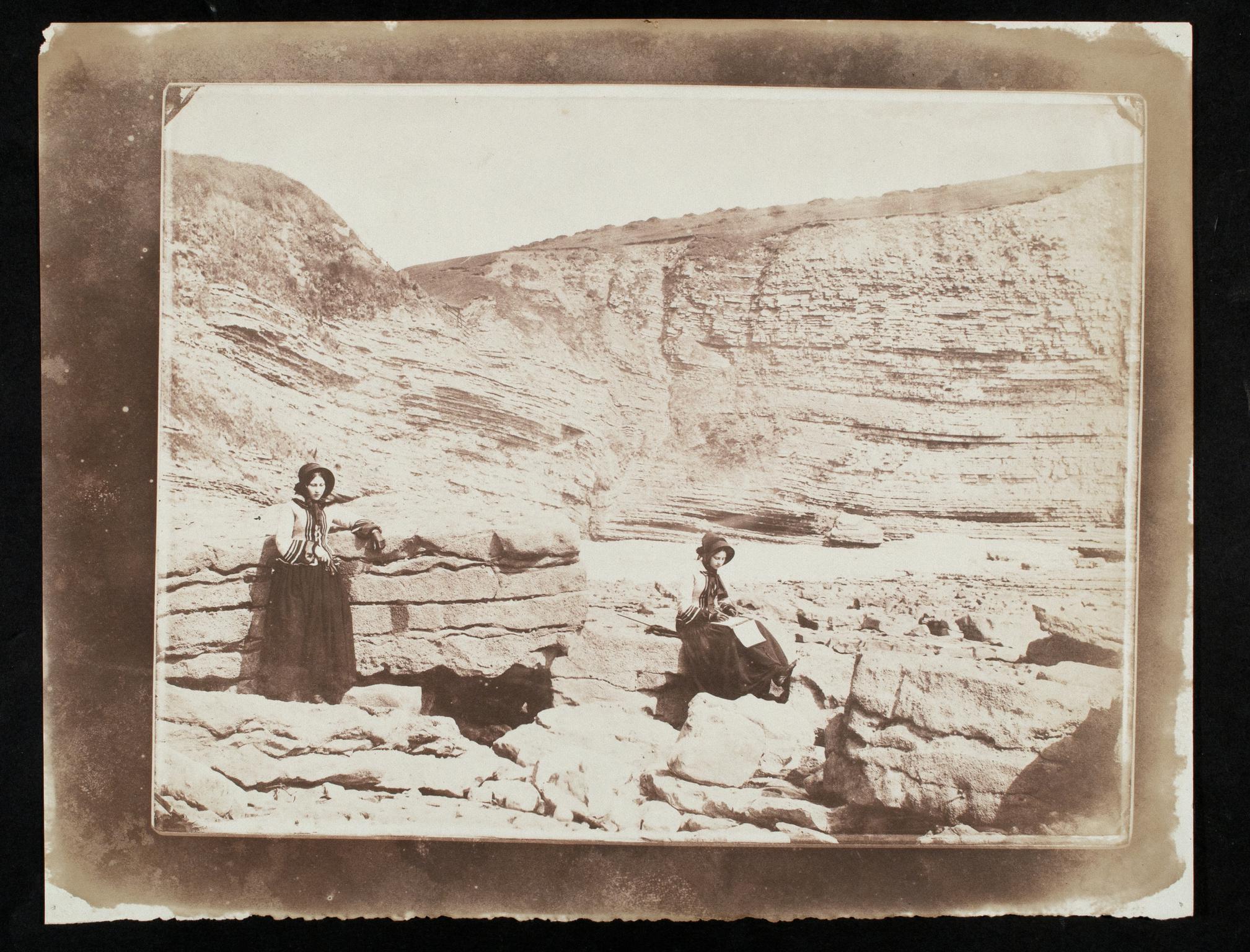 Emma and Thereza Llewelyn, photograph