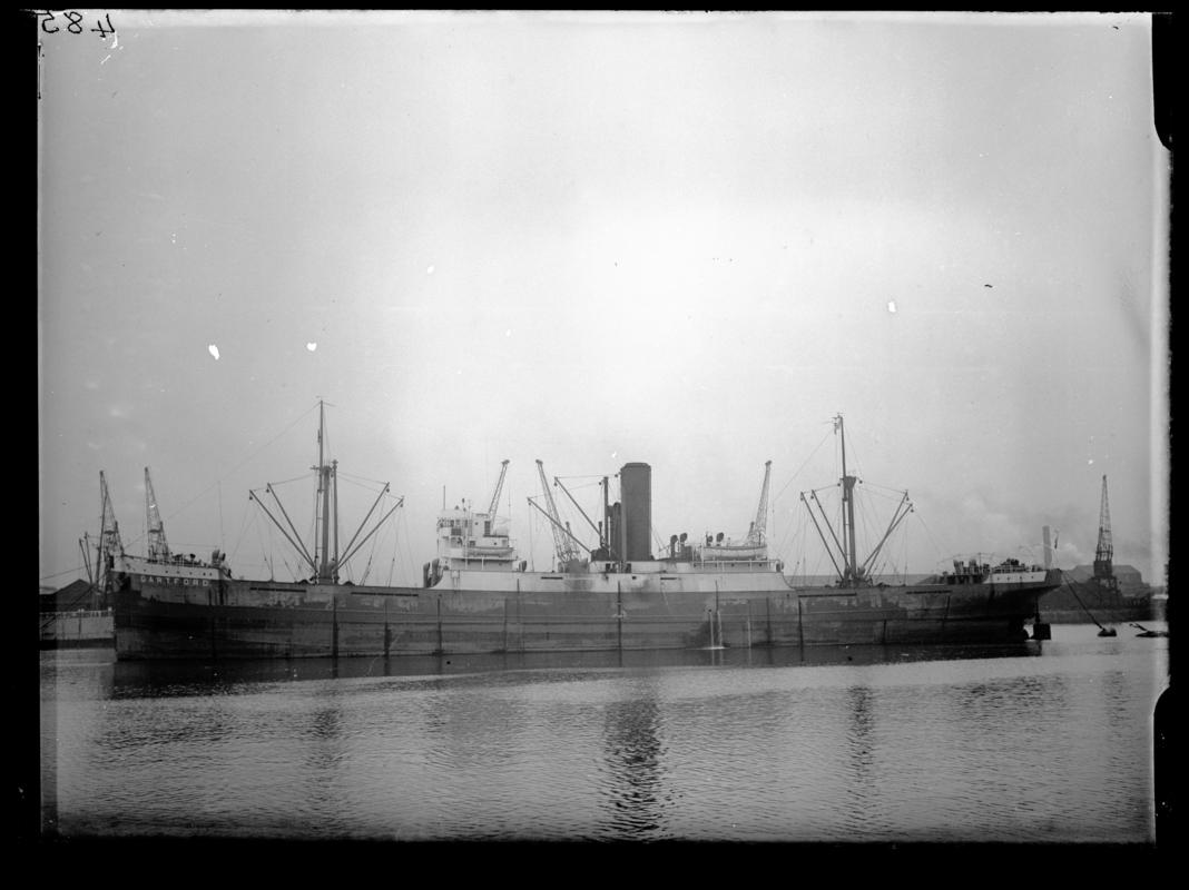 Port Broadside view of S.S. DARTFORD c.1936