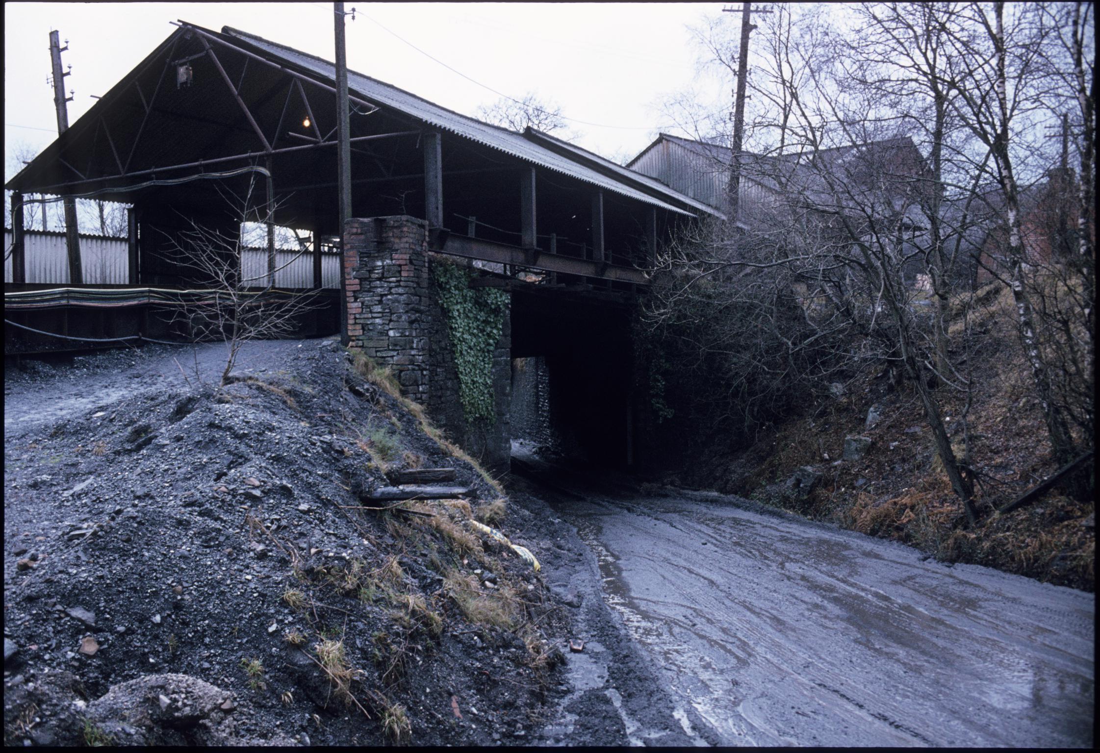 Pwllfaron Colliery, film slide