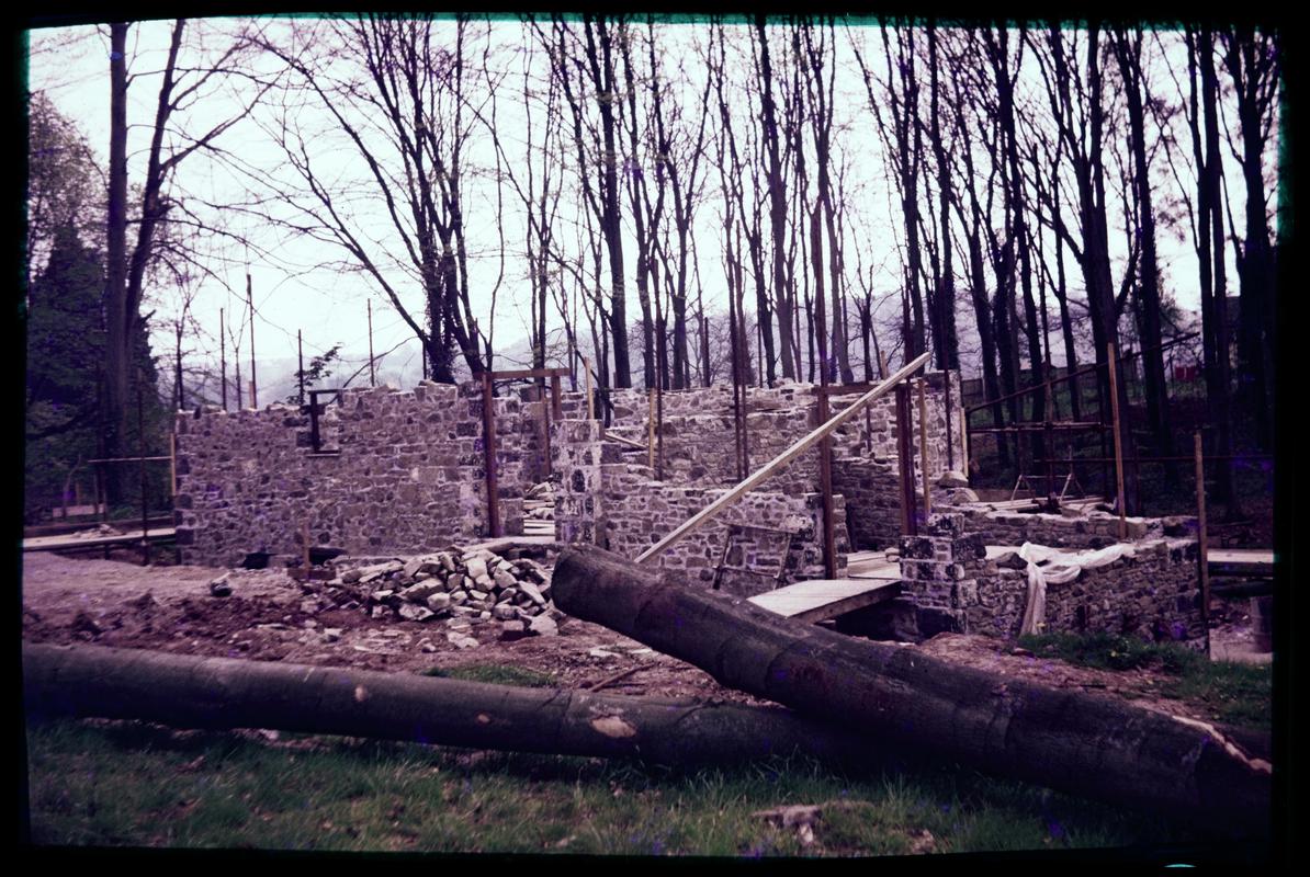 Rebuilding Melin Bompren corn mill, 1973