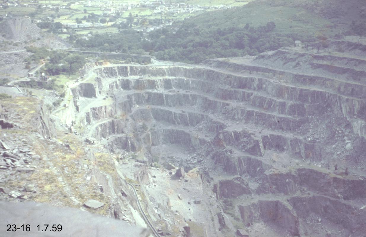 General view of the ponciau (galleries) at Penrhyn Quarry