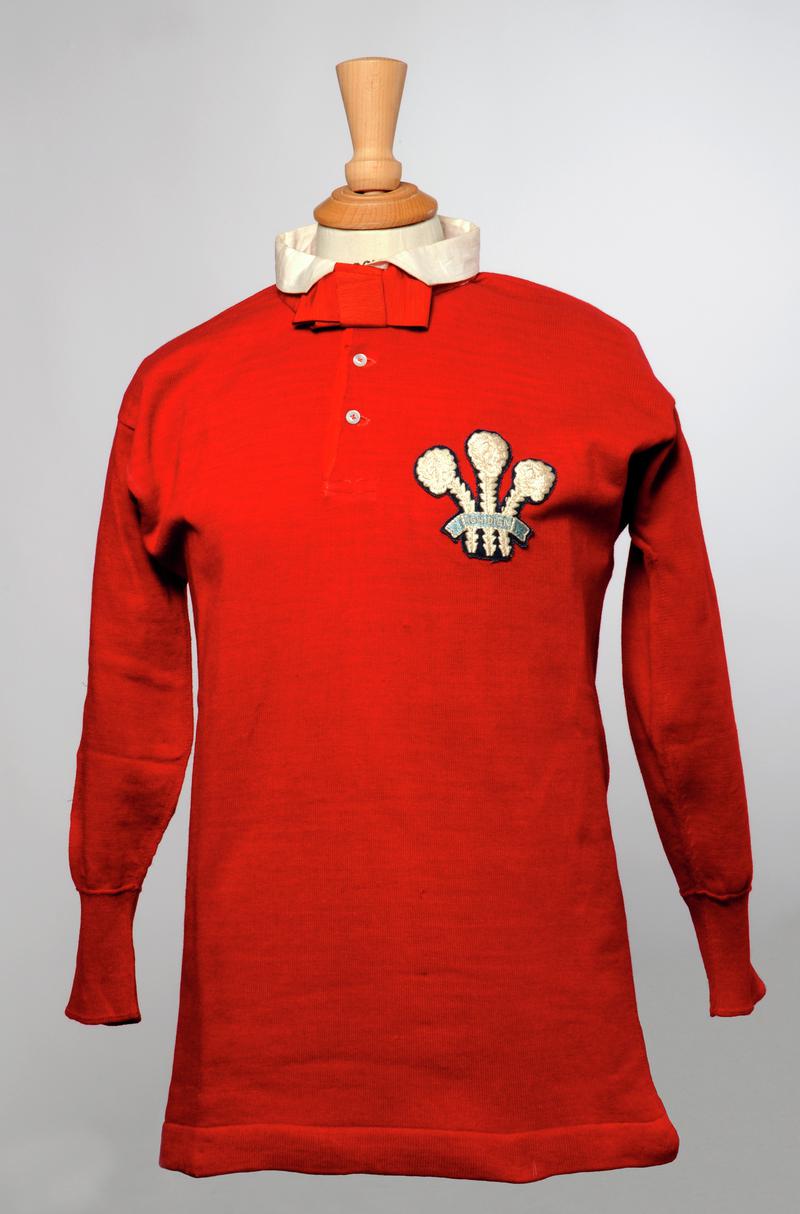 Rugby jersey, long-sleeved, of red jersey-knit