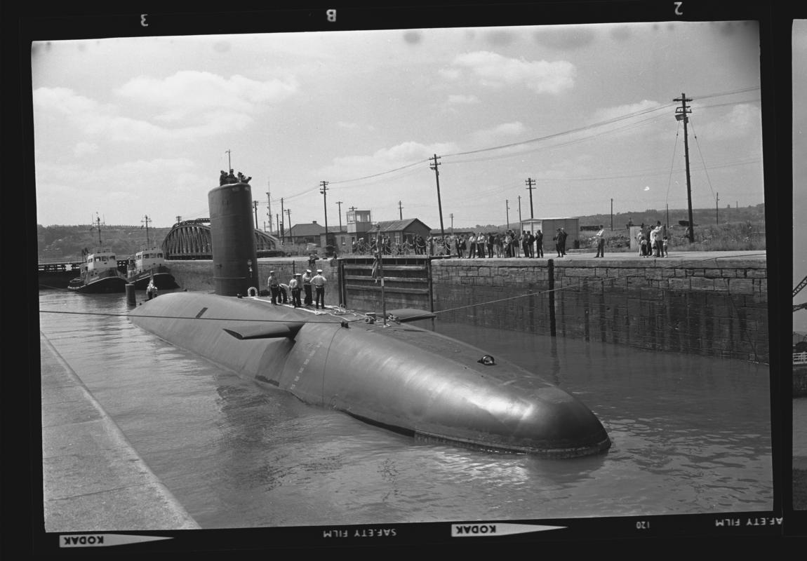 Submarine hms CHURCHILL at Cardiff