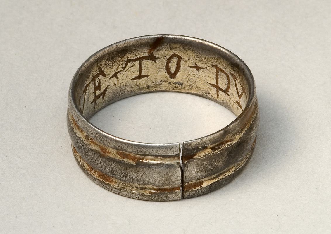 Post-Medieval silver finger ring