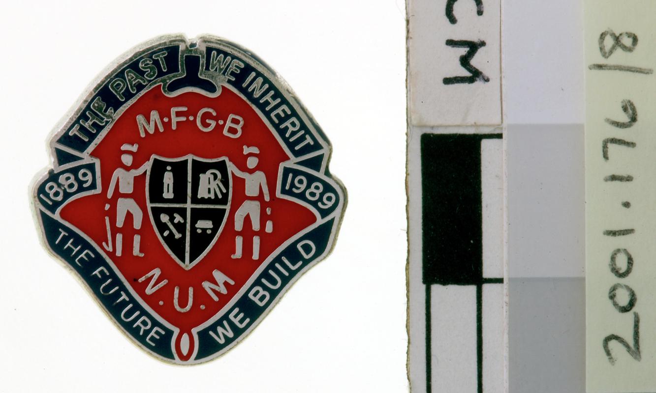 N.U.M / M.F.G.B Lapel Badge