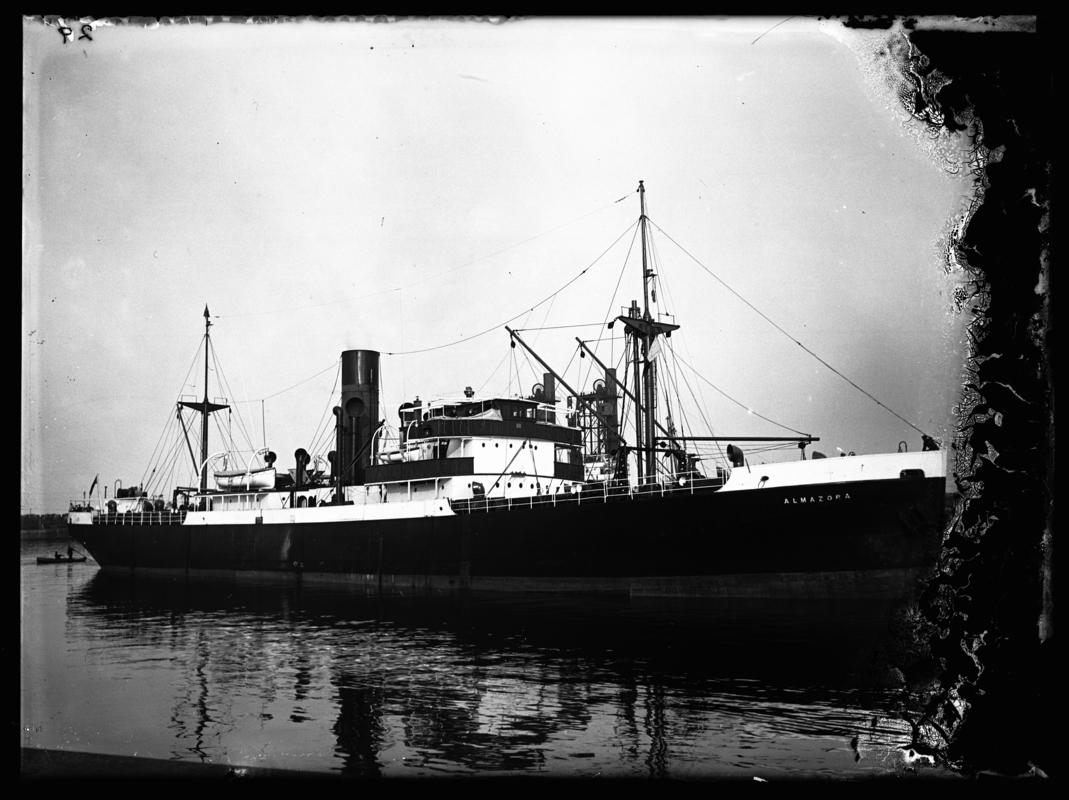 Starboard broadside view of S.S. ALMAZORA, c.1936.
