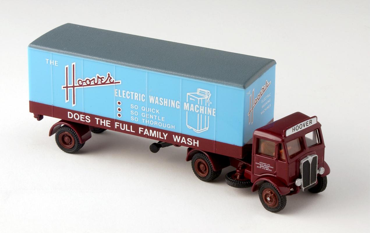model AEC articulated wagon &quot;Hoover&quot;