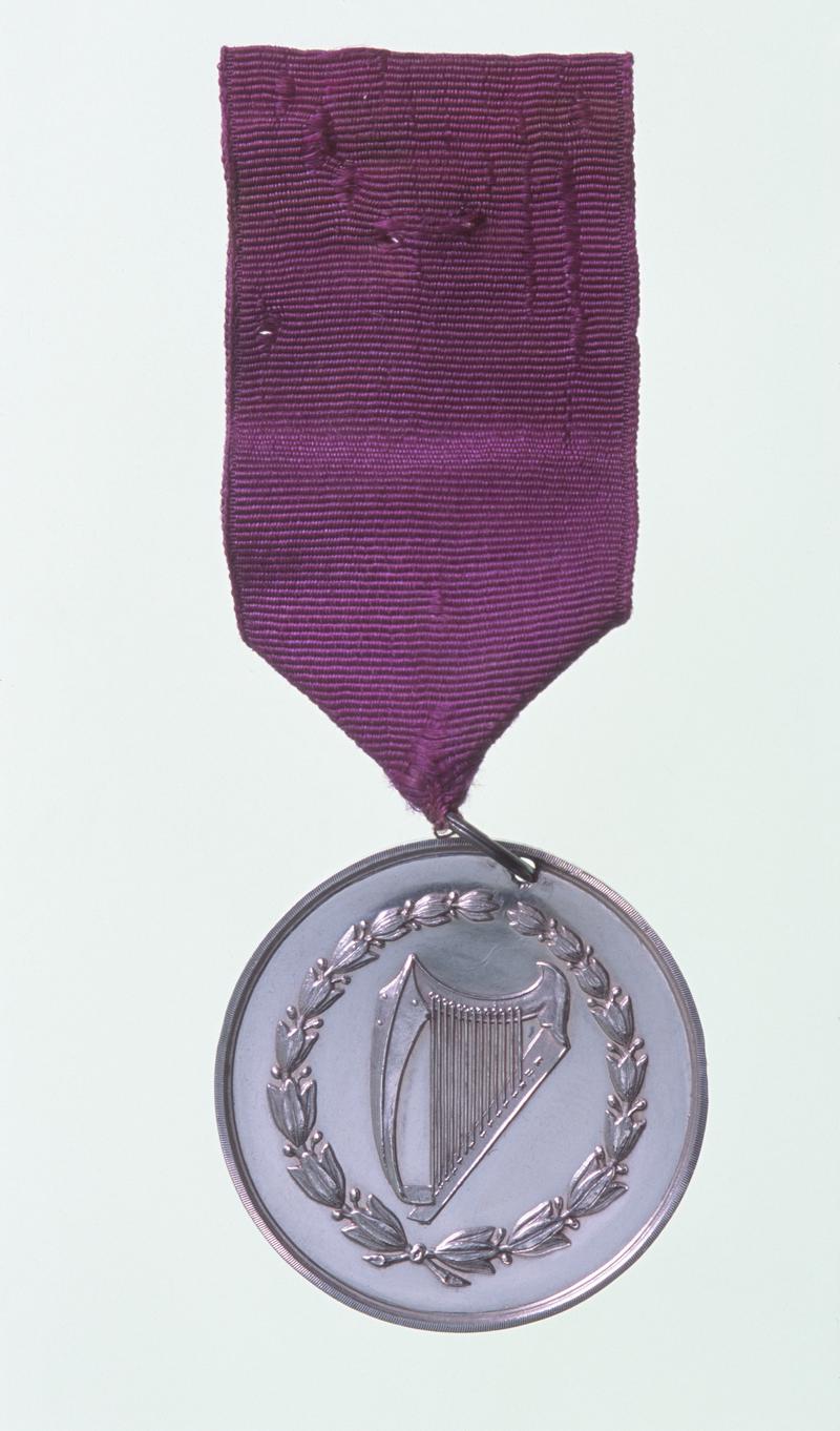 Medal (front) awarded to the South Wales Choral Union (&#039;Y Côr Mawr&#039;), 1873