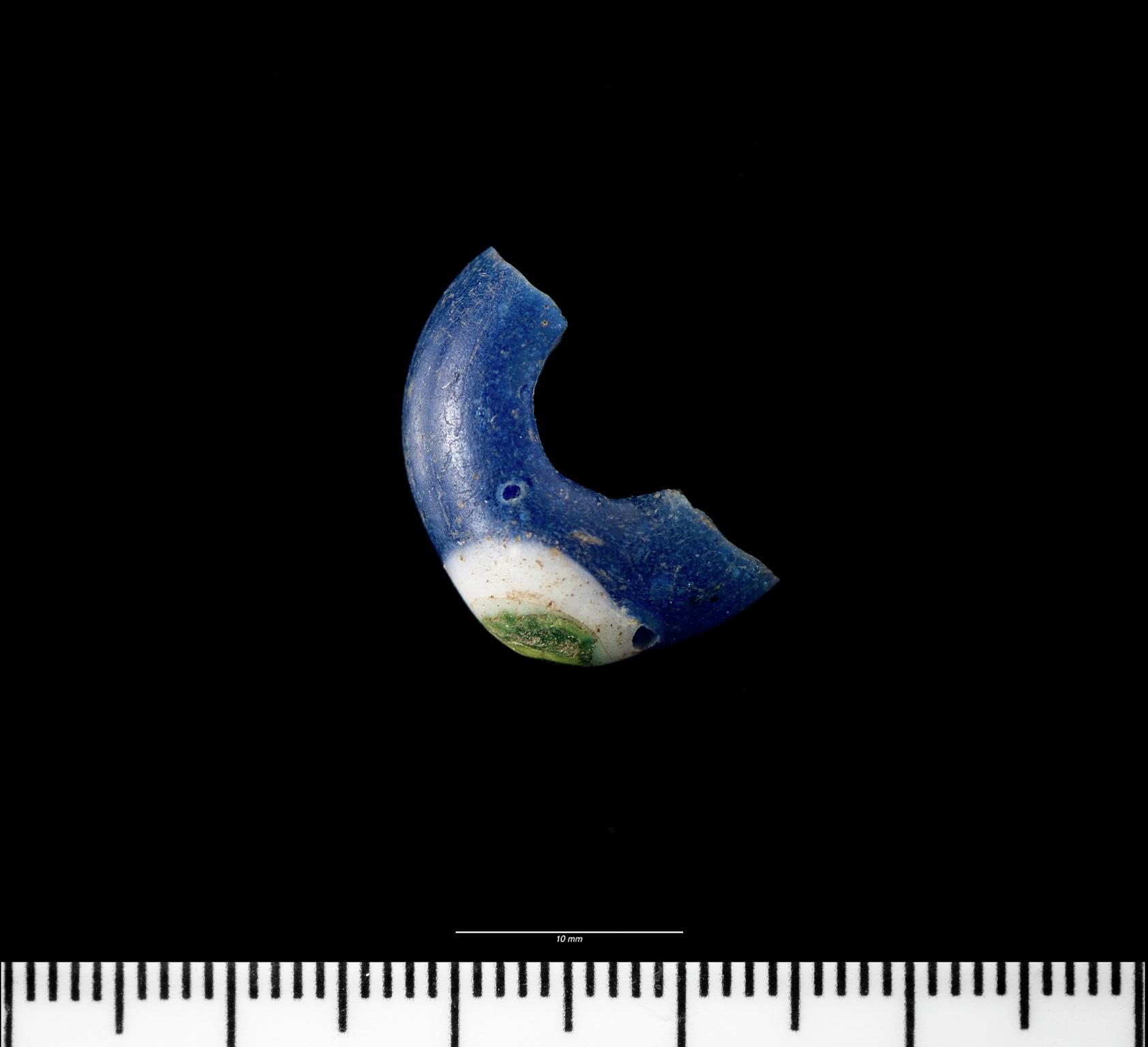 Iron Age / Roman glass annular bead