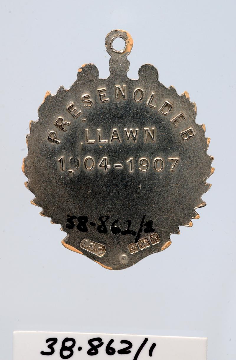 Medal, attendance