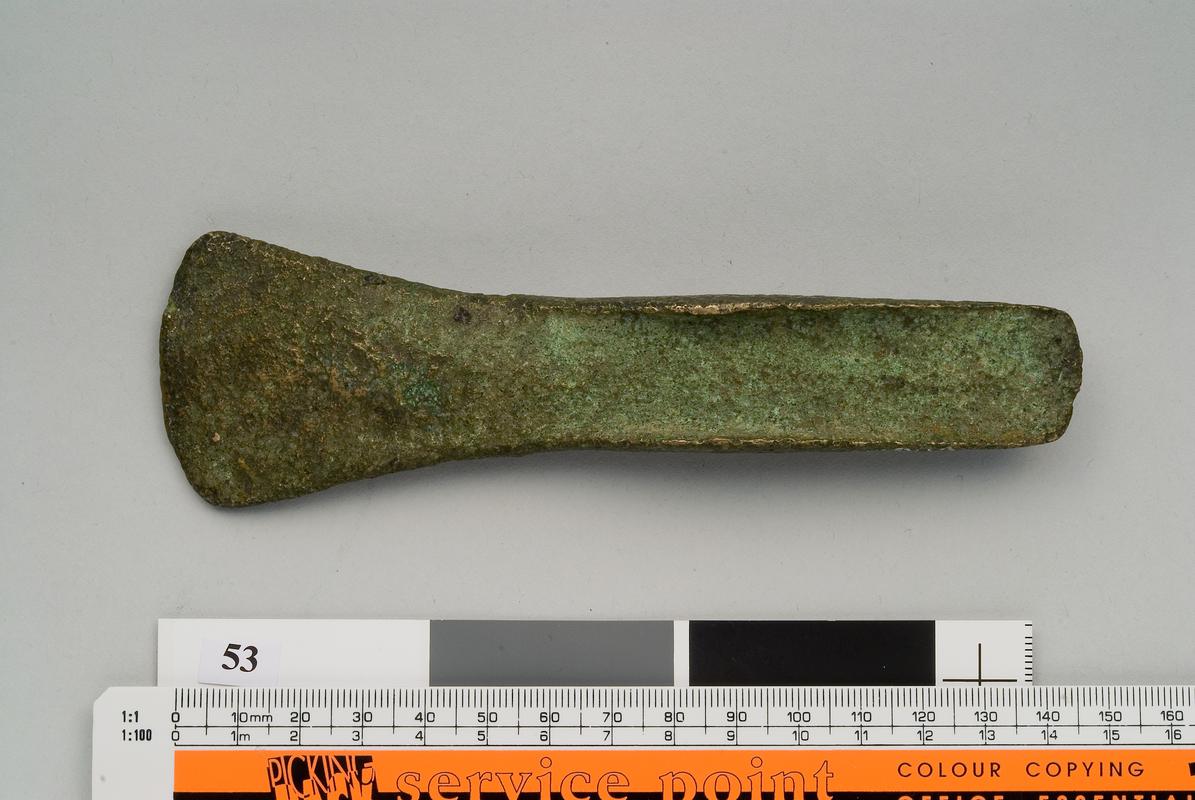 flanged axe (bronze)