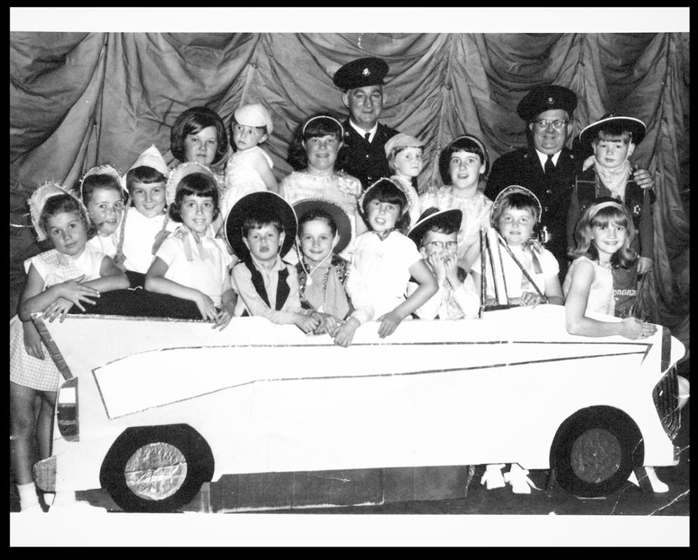 Aberfan children 1967 in musical