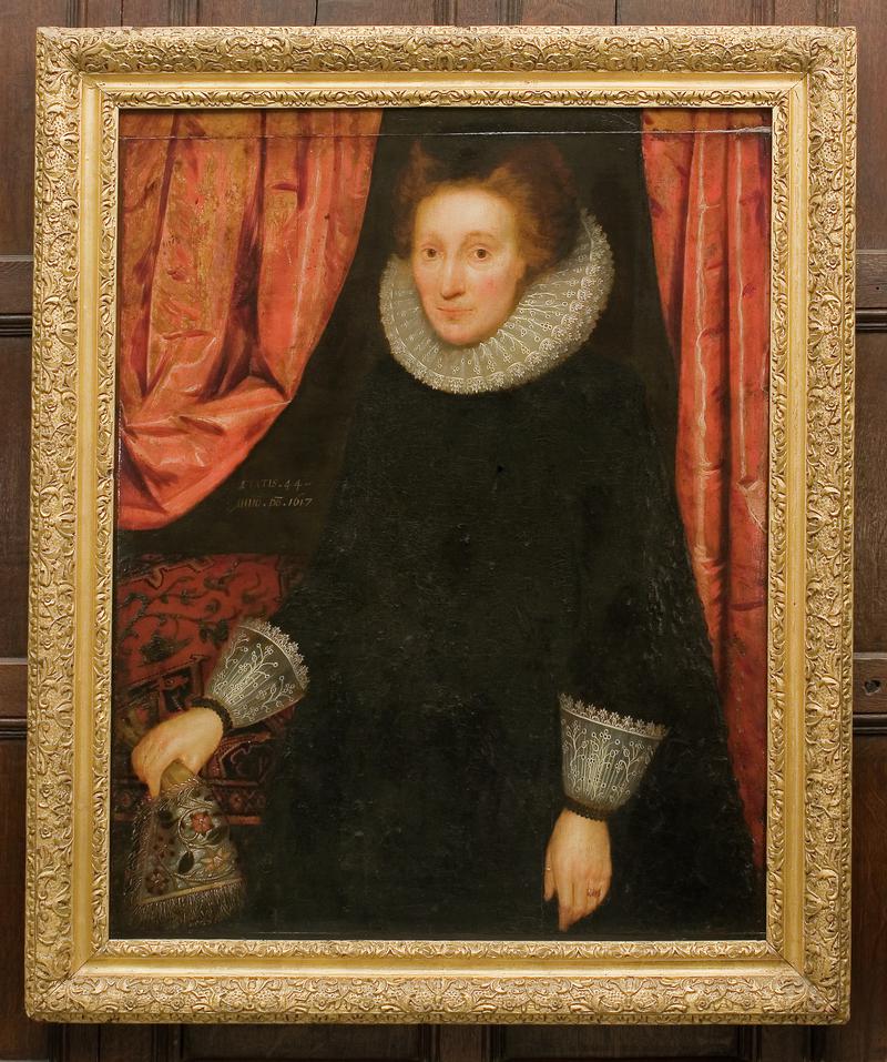 Portrait painting of woman in Castle