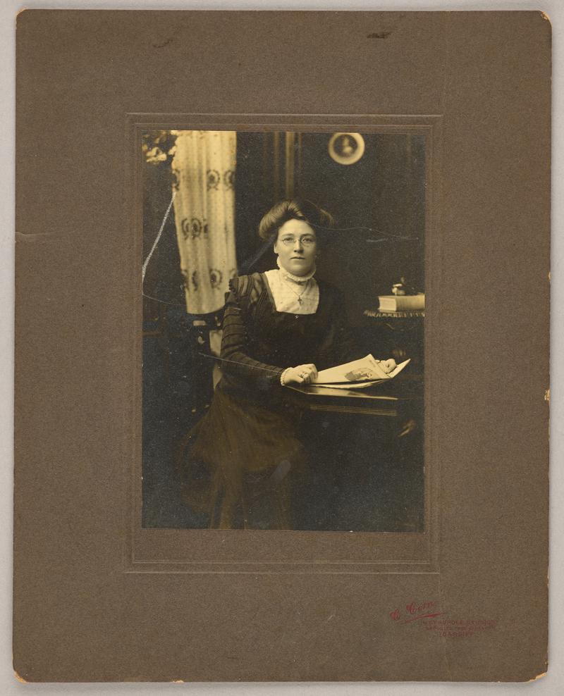 Photograph (print)