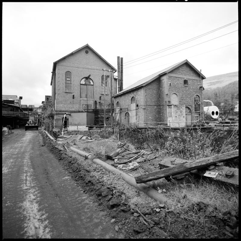 Black and white film negative showing the engine house, Deep Duffryn Colliery.  &#039;Deep Duffryn&#039; is transcribed from original negative bag.