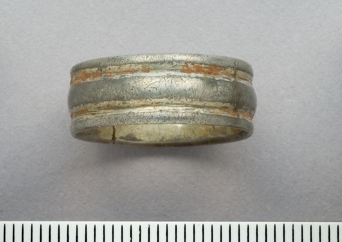 Post-Medieval silver finger ring