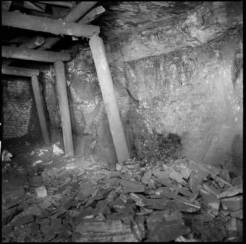 Black and white film negative of a photograph showing an underground view, Celynen South, Colliery 18 July 1976.  &#039;South Celynen 18/7/1976&#039; is transcribed from original negative bag.