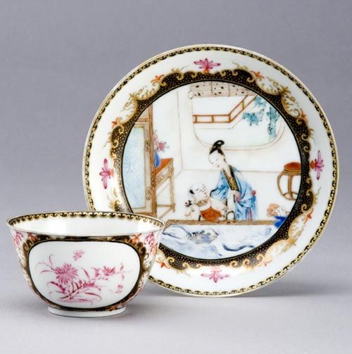 Porcelain tea bowl and saucer, Worcester, 1755-8 