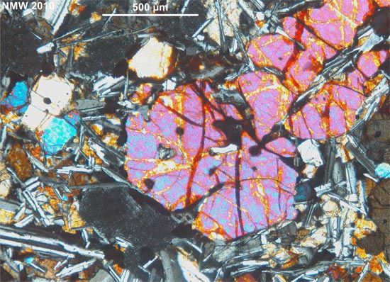 Basalt thin section