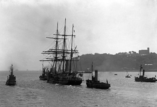 Scott's Terra Nova leaving Cardiff, 15 June 1910