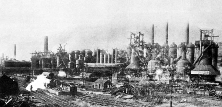 The new Nos. 4 and 5 blast furnaces at Victoria produced 2,750 tons a week each. 