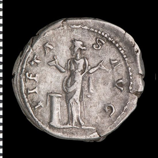 Pietas ('piety, duty') [Hadrian]