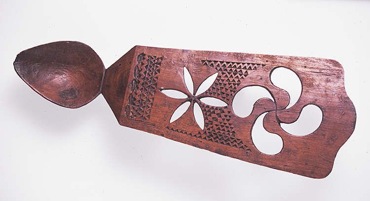 Lovespoon, with chip-carved handle fretted with various designs