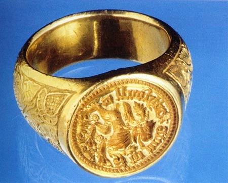 The Raglan Ring