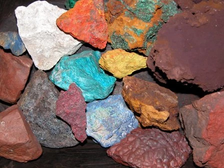A selection of natural minerals used by the Romans to make pigments.