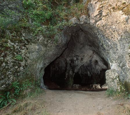 Excavation by Amgueddfa Cymru has shown that the cave was occupied around 30,000 years ago and again around 12,500 years ago.