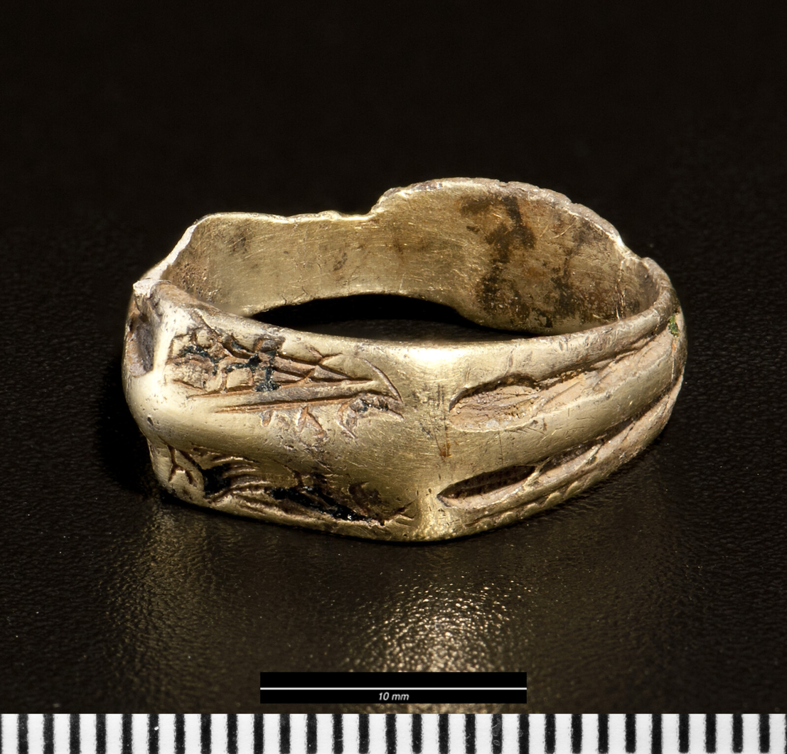 Iconographic ring from Maes y Groes