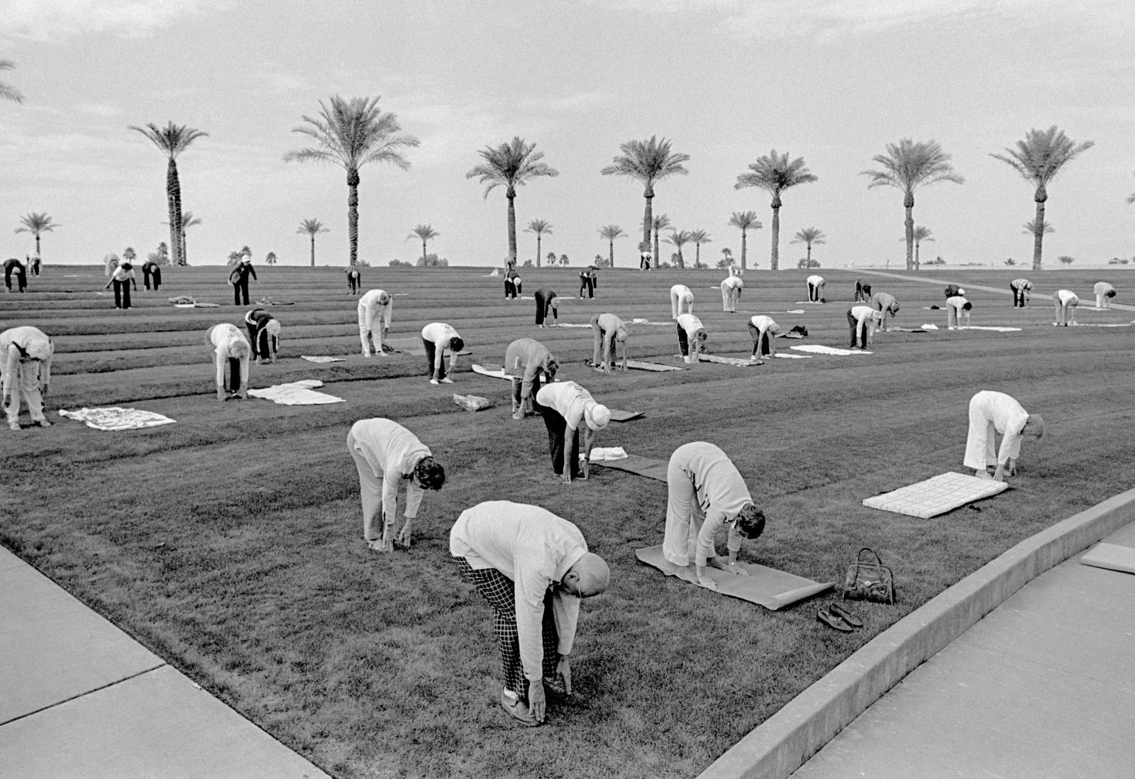 Sun City Outdoor group fitness in Sun City Arizona 1980 Copyright David Hurn Magnum Photos