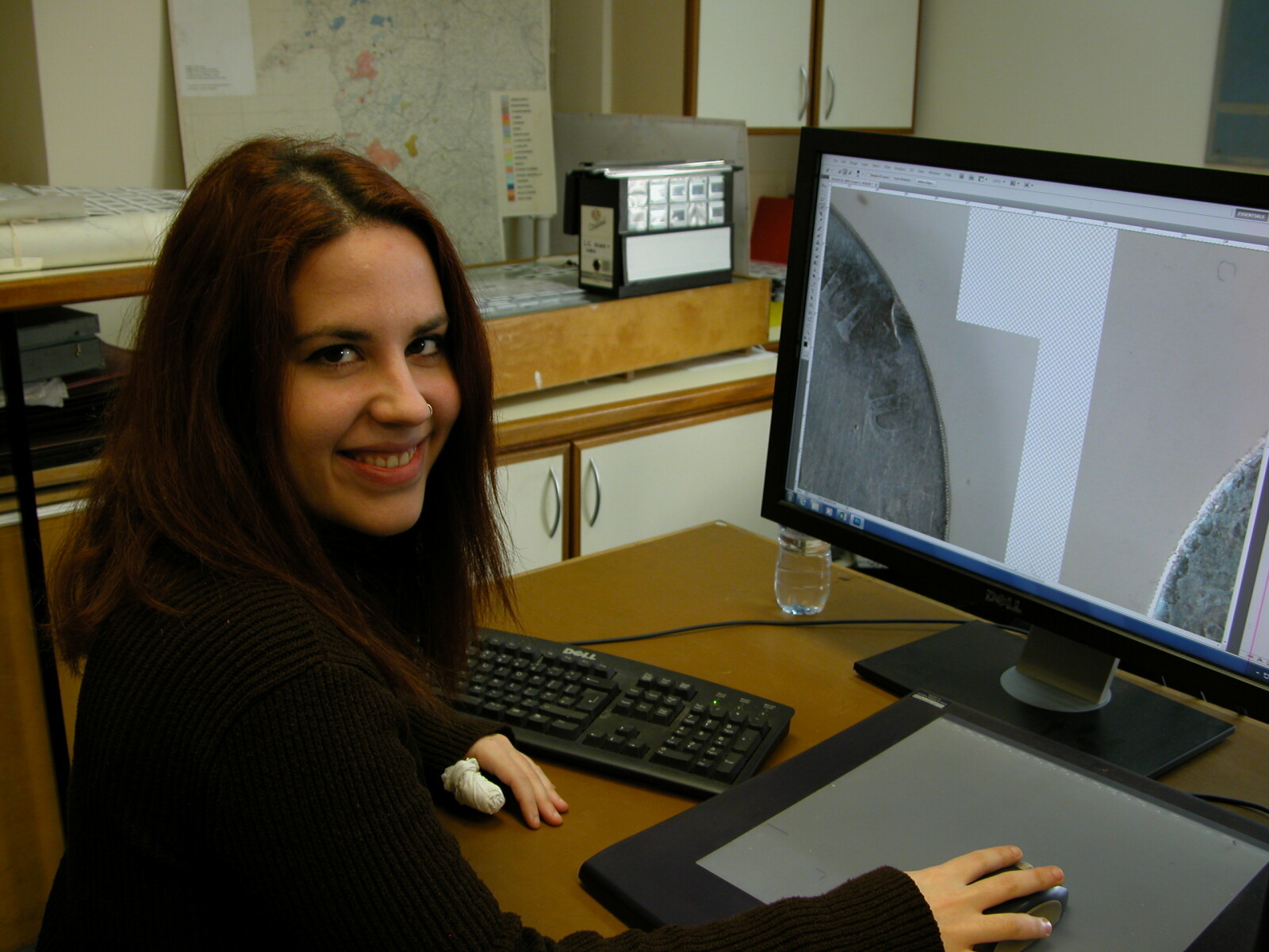 Picture of student intern in history and archaeology art department