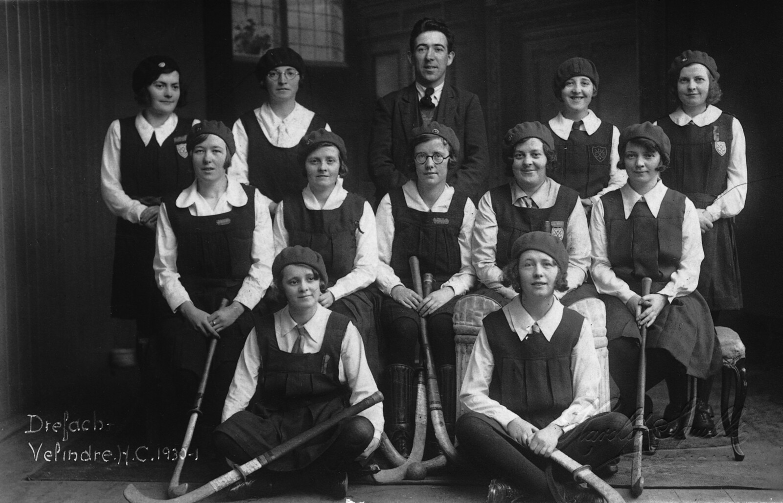 Drefach Felindre hockey team, 1930-31