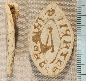 Seal of John the Carpenter, showing dividers (c.1250-1300). ©Portable Antiquities Scheme.