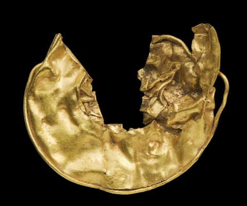 Late Bronze Age gold lock ring