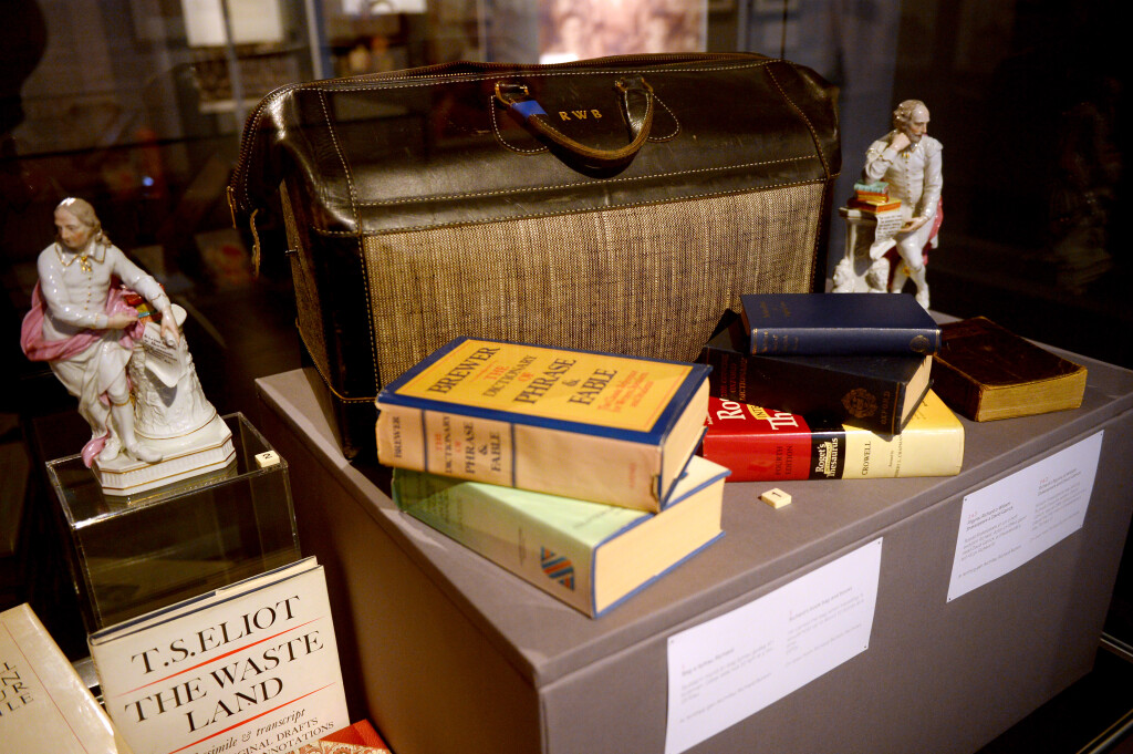Richard Burton's book bag