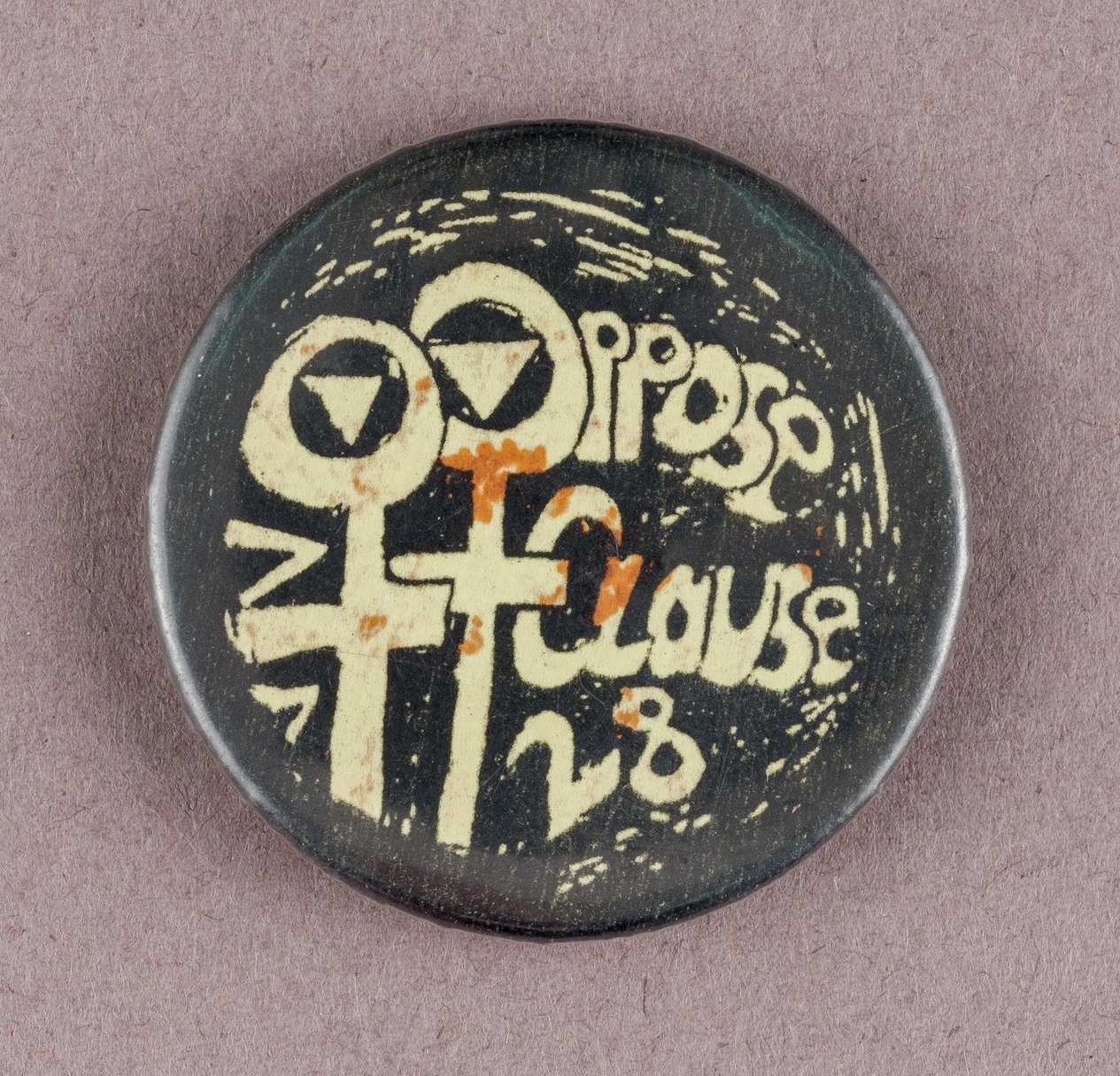 Badge worn during the campaign against Section 28