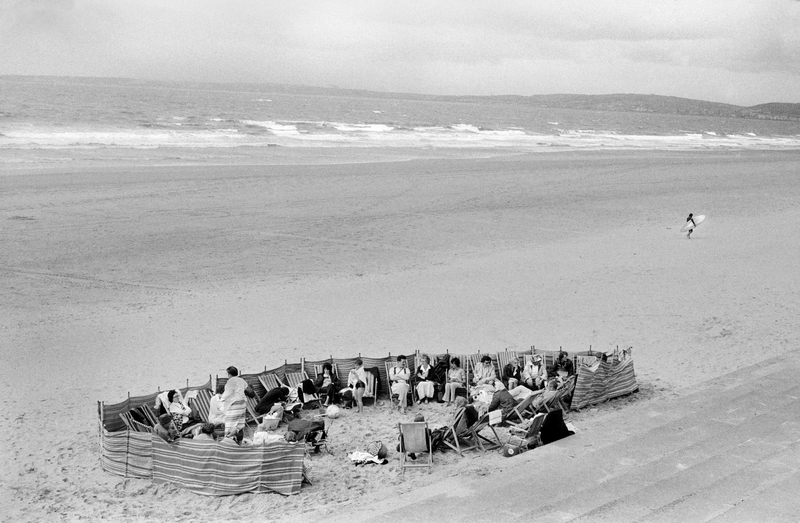 Coach party from the valleys on holiday during the fortnight close down of the pits. Aberavon, Wales