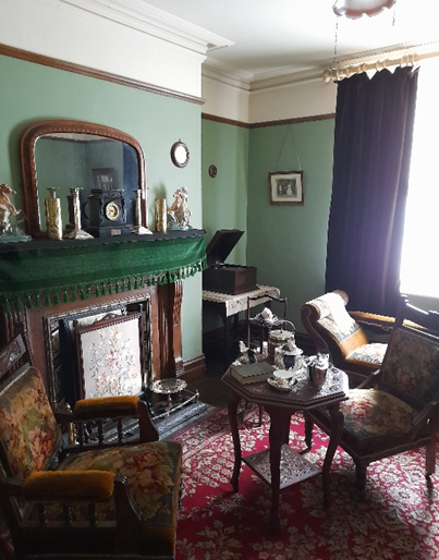 Parlour at St. Fagans National Museum of History