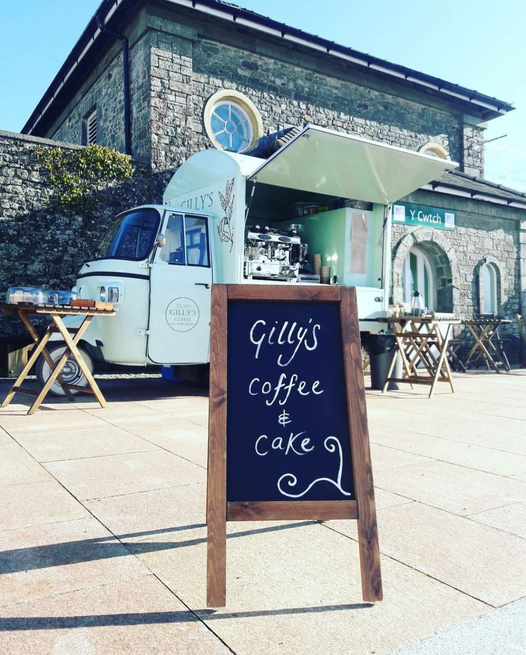 Gilly's Coffee