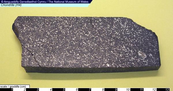 Meteorite: Chondrite (H4)