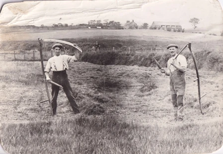 Fig. 3 picture from Ysgol Llanllyfni archives.