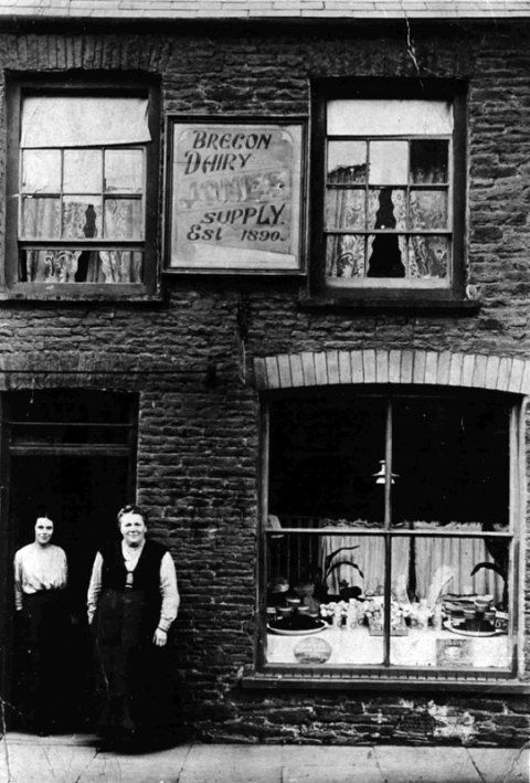 Dairy shop, Pen-y-Graig, Rhondda, 1914