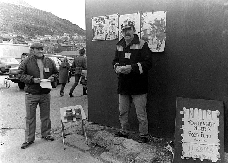 Collecting for the miners, Tonypandy