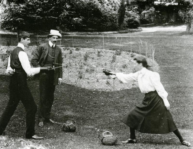 Miss Rita Morgan Richardson fencing with her brother