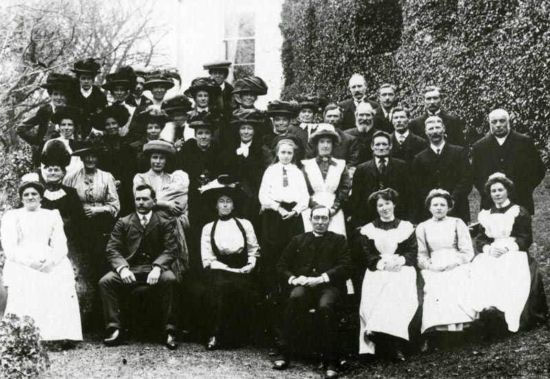 staff of the Coedmore estate taken in 1909